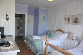  Cairnview Bed and Breakfast  Larne